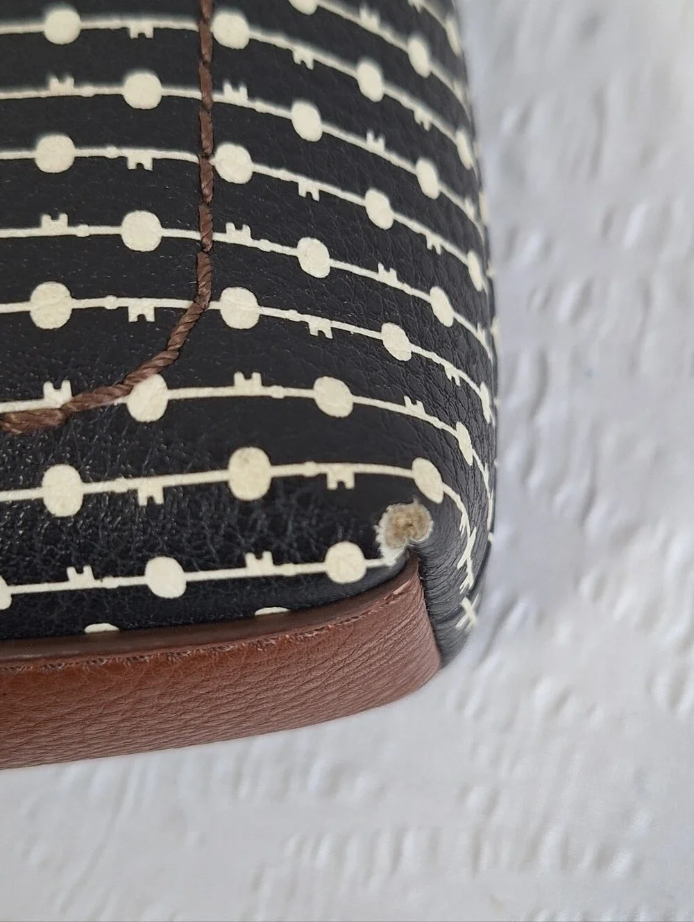 Vintage Fossil Black and Brown Patterned Crossbody Bag
